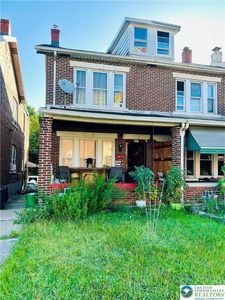 907 N Front St, Allentown, PA, 18102