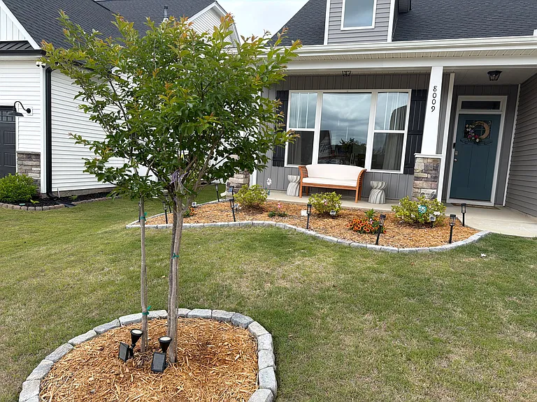 8009 Gladeside Way — Photo 2