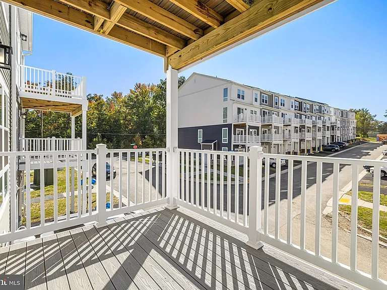 900 Gilbert Rd #3601B — Photo 17