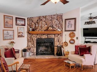 130 W Juniper Ridge Ln, Acton, CA 93550