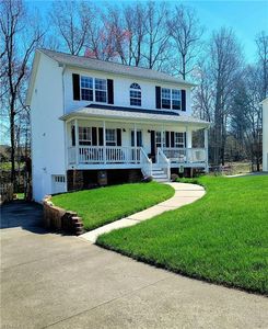 5410 Springhouse Farm Rd, Winston Salem, NC, 27107