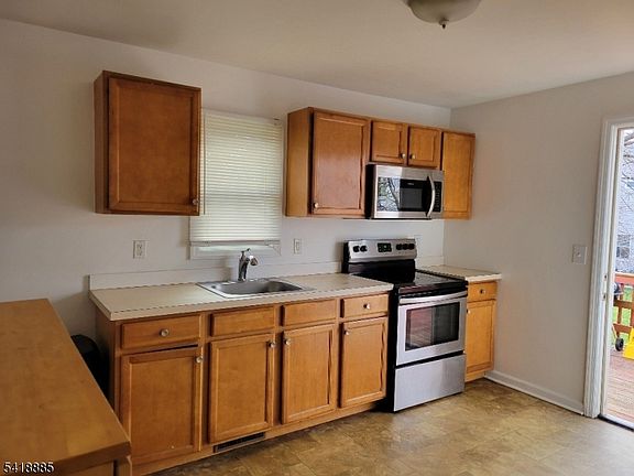 3rd image of 403 Us Highway 202 #B