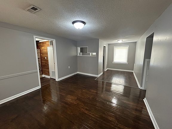 2nd image of 948 N Dellrose Ave