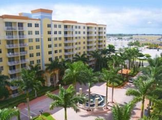 7707 NW 7th St, Miami, FL 33126