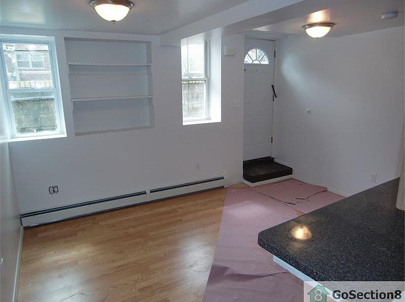 1st image of 3000 Bruner Ave