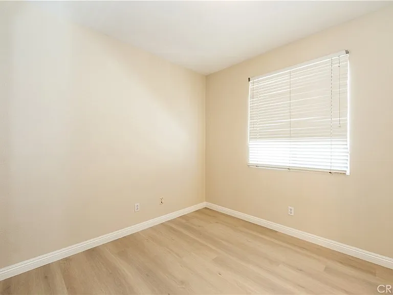 17 Brockton — Photo 19
