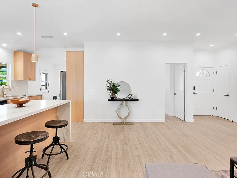 14868 Envoy St — Photo 5