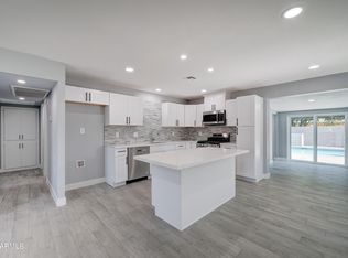 6140 W Mulberry Dr, Phoenix, AZ 85033