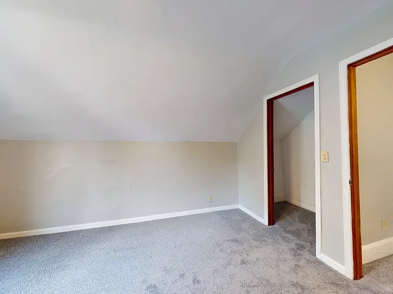 2053 W 95th St — Photo 75