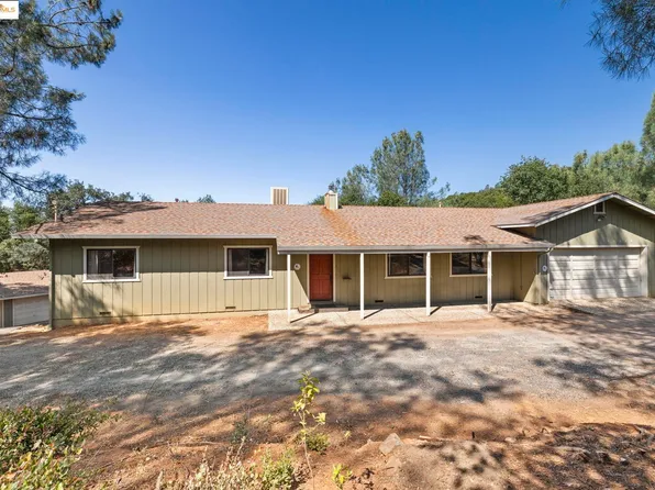 11828 Campo Seco Rd, Sonora, CA 95370