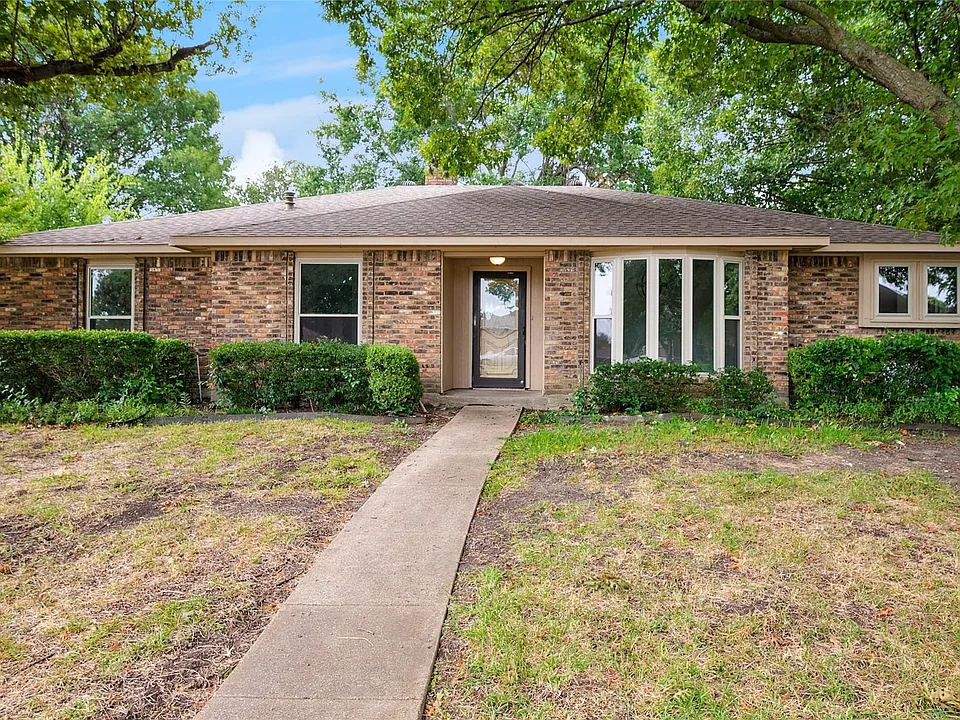 5502 Coronado Dr