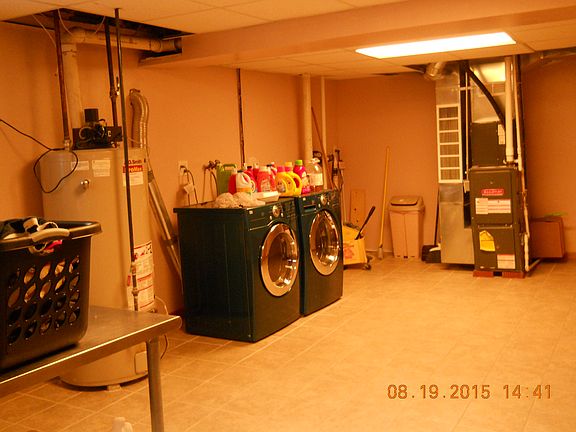5th image of 5664 Indianapolis Blvd