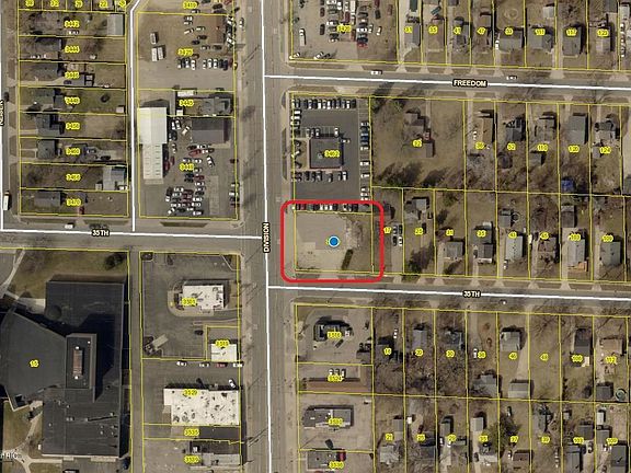 2nd image of 3470 Division Ave S