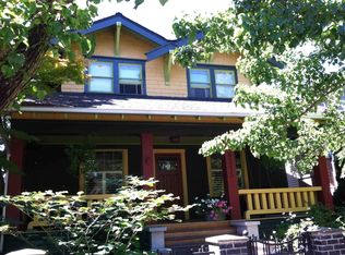 6215 Brooklyn Ave NE, Seattle, WA 98115