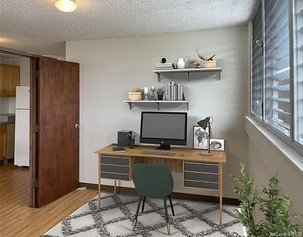 48 Maluniu Ave #1 — Photo 5