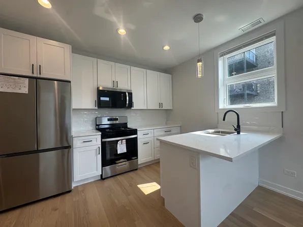1342 W Ohio St #2S, Chicago, IL 60642