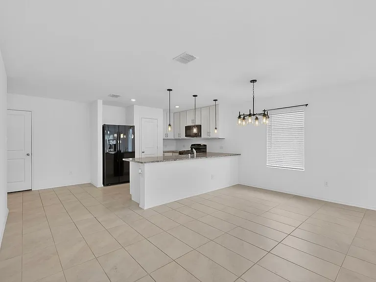 1430 Everett Gardens Way — Photo 10