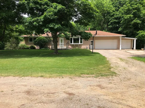 7760 Card Rd, Reading, MI 49274