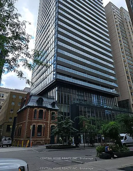 15 Grenville St #2603 — Photo 1