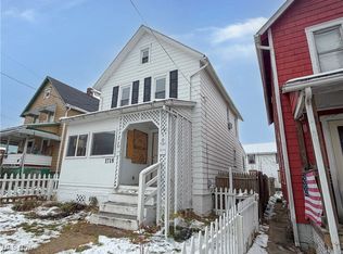 1718 4th St NE, Canton, OH 44704