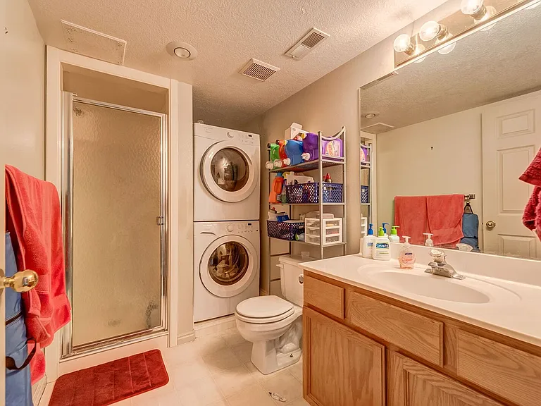 237 W 2230 N #27 — Photo 8