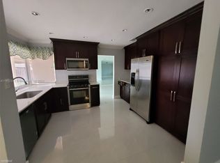 1240 N 74th Ter, Hollywood, FL 33024