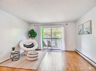 31003 14th Ave S APT D21, Federal Way, WA