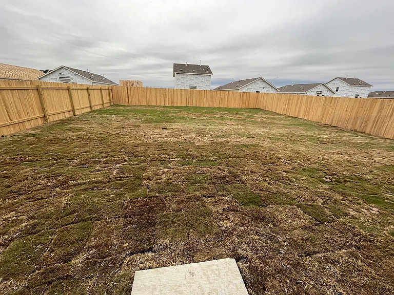 2306 Red Sky Dr — Photo 2