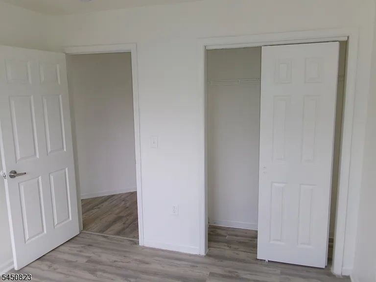 31 Victoria Dr — Photo 18