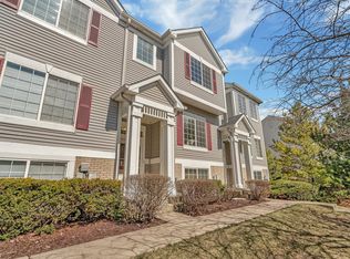122 Enclave Cir UNIT D, Bolingbrook, IL 60440