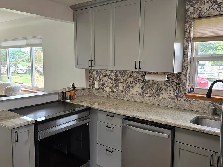 All new top-of the line L.G. stainless steel appliances. On-off Touch faucet