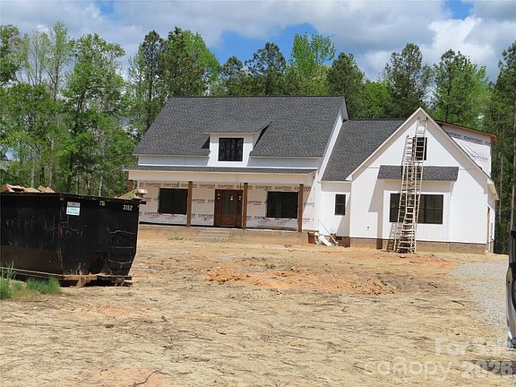 2nd image of 3760 Winter Rd