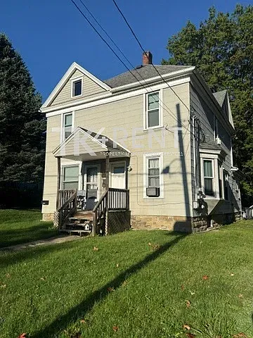 208 Broad Street - B — Photo 2