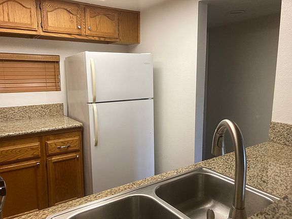 5th image of 550 Orange Ave Unit 137