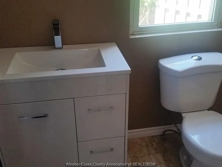 840 Jos Janisse Ave — Photo 11