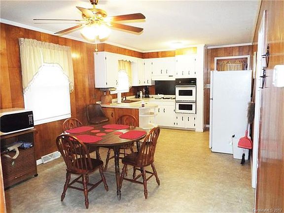 4th image of 4701 Gayle Ave