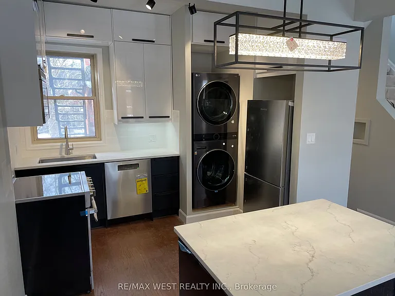 104 Cowan Ave #3 — Photo 4