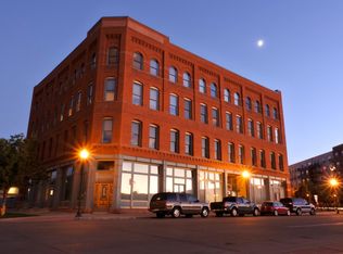 2560 Blake St APT 305, Denver, CO 80205