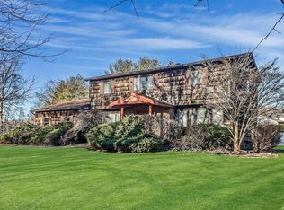 56 Threepence Dr, Melville, NY 11747
