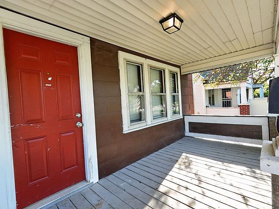 5th image of 1607 Briarwood Ave