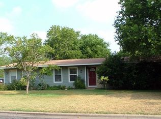 1600 Forest Hill Dr, Austin, TX 78745
