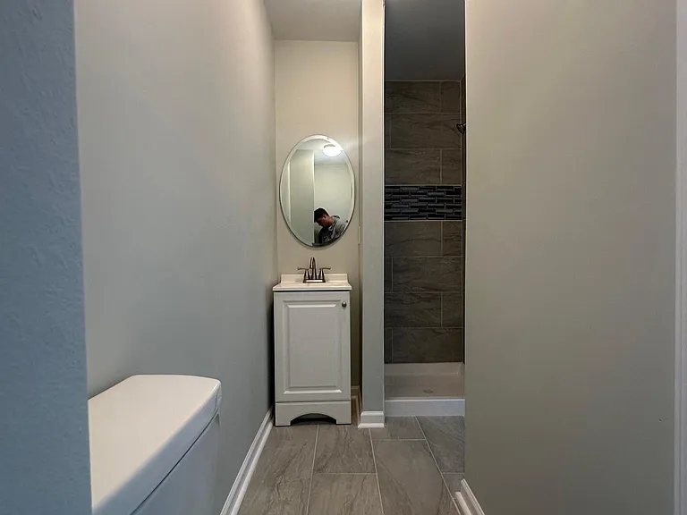 1128 W 3rd St — Photo 11