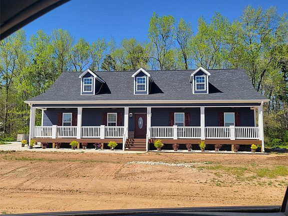 4th image of 2000 Plain Field Dr #18