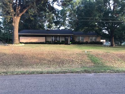 300 E Martindale Dr, Marshall, TX, 75672