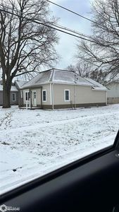 901 S B St, Oskaloosa, IA, 52577