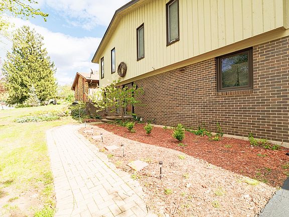2nd image of 4831 Alpine Park Dr