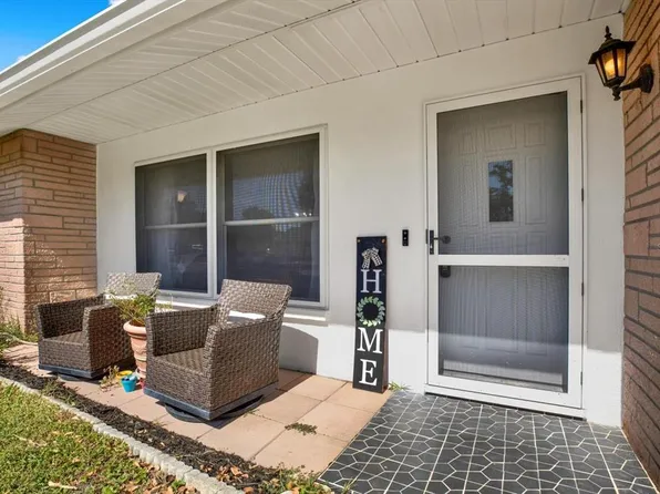 2874 Sarah Dr, Clearwater, FL 33759