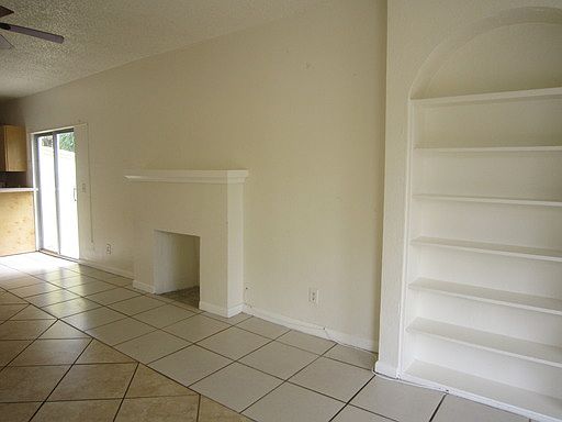 5th image of 416 N H St