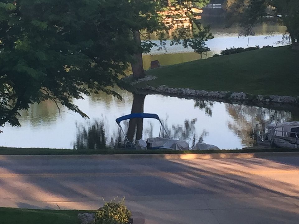 1st image of 524 E Lake Dr