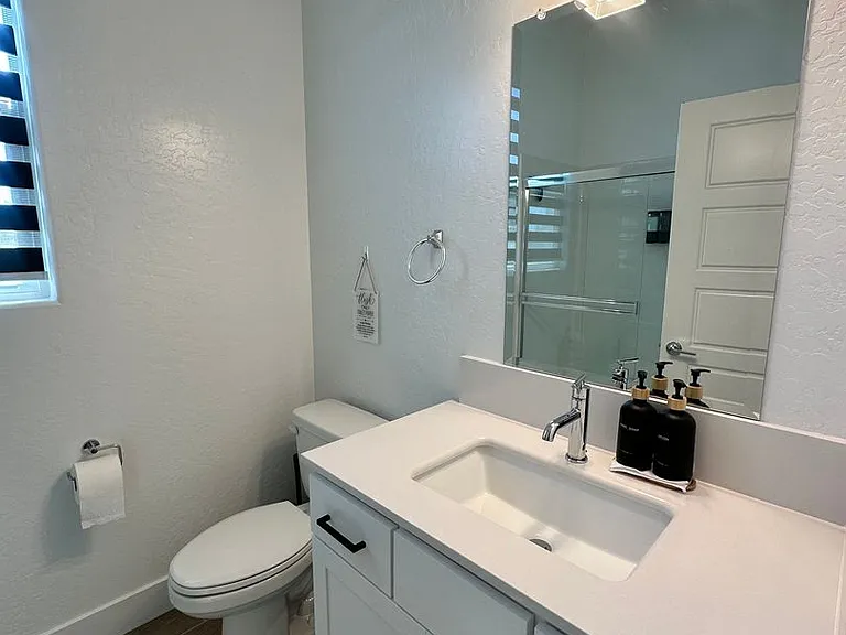 3803 N Santa Fe St — Photo 33